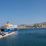 Oasis Hotel 3*