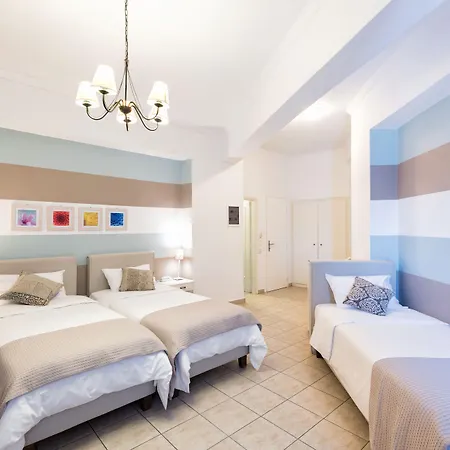 Oasis Hotel Parikia (Paros)
