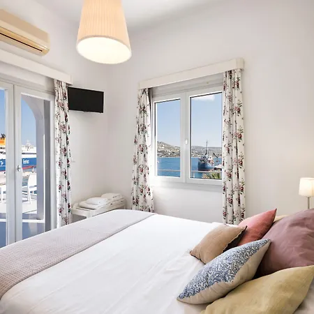 Oasis 3* Parikia (Paros)