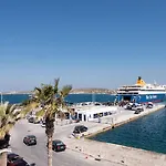 Oasis 3* Páros
