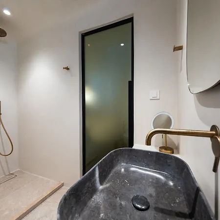 Oasis 3* Páros