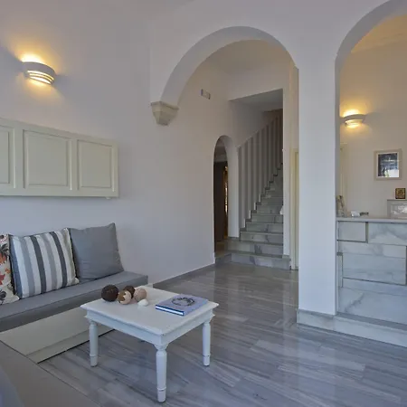 Oasis ホテル パロス島